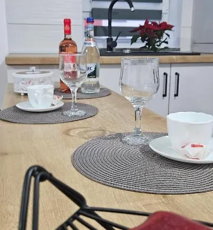 Anis Apartament * Брашов